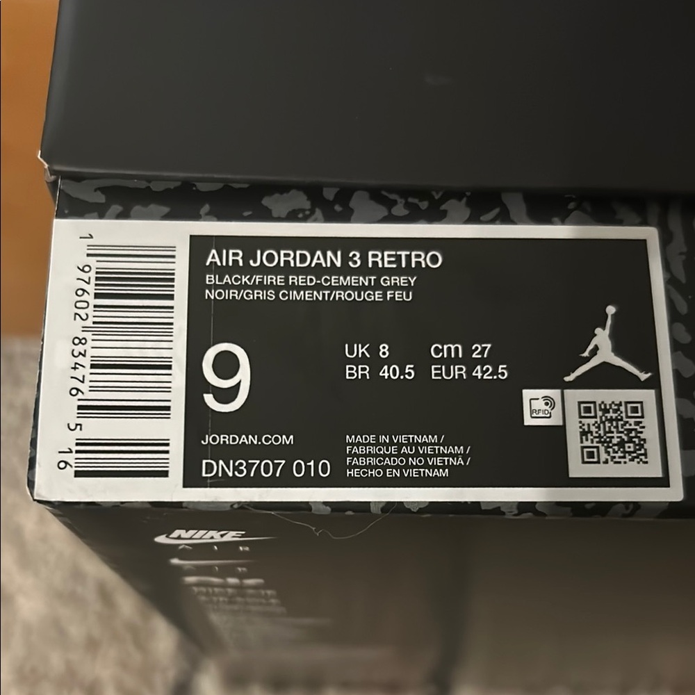 Jordan 3 Black Cement - Picture 7 of 10